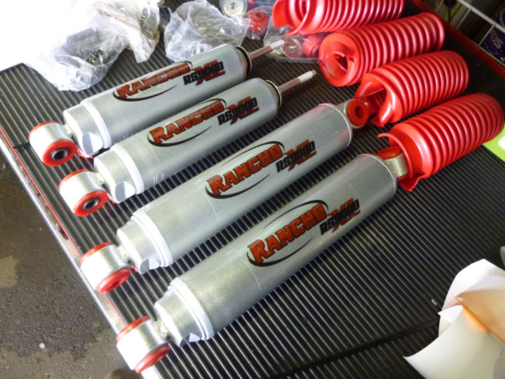 ダッジ　ラムバン　ランチョRX9000　ショックアブソーバー交換　カスタム