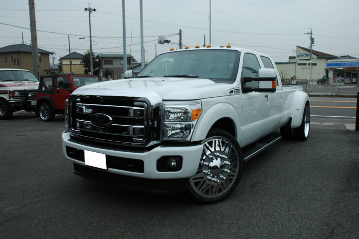 2012y フォードF350 デューリー アメリカンフォース26インチホイール