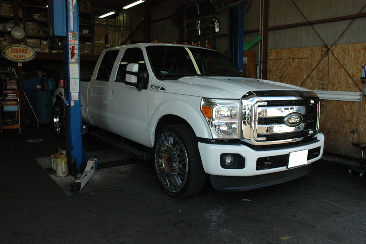 2012y フォード F350 ローダウン計画