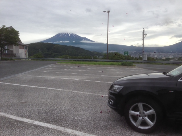 トヨタ タンドラ修理 エアコン修理