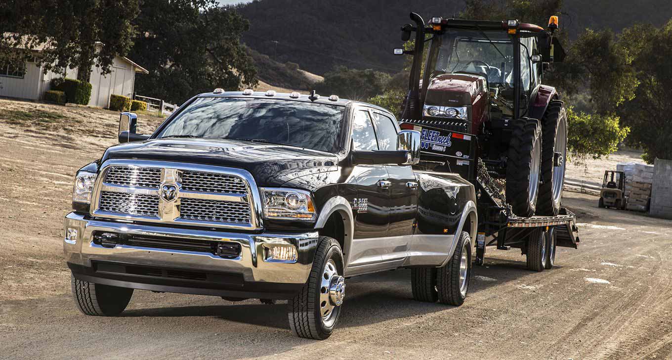 ram-3500-laramie-dual-rear-wheels