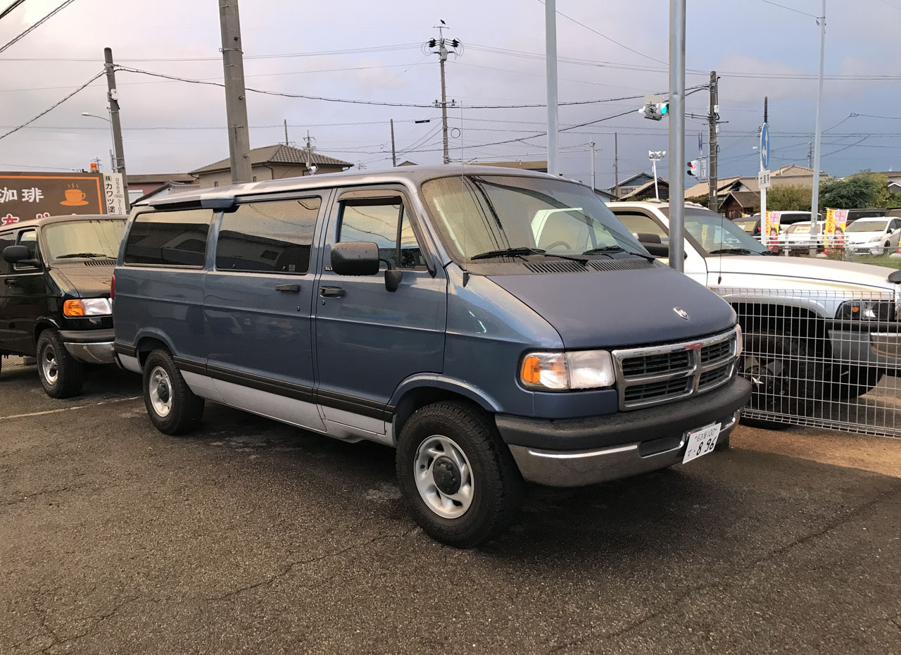 ご成約 1997y ダッジバンB2500 ロールーフ