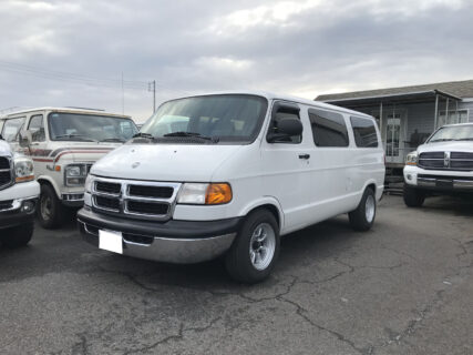 ご納車 2003y ダッジラムバンB1500 新車並行