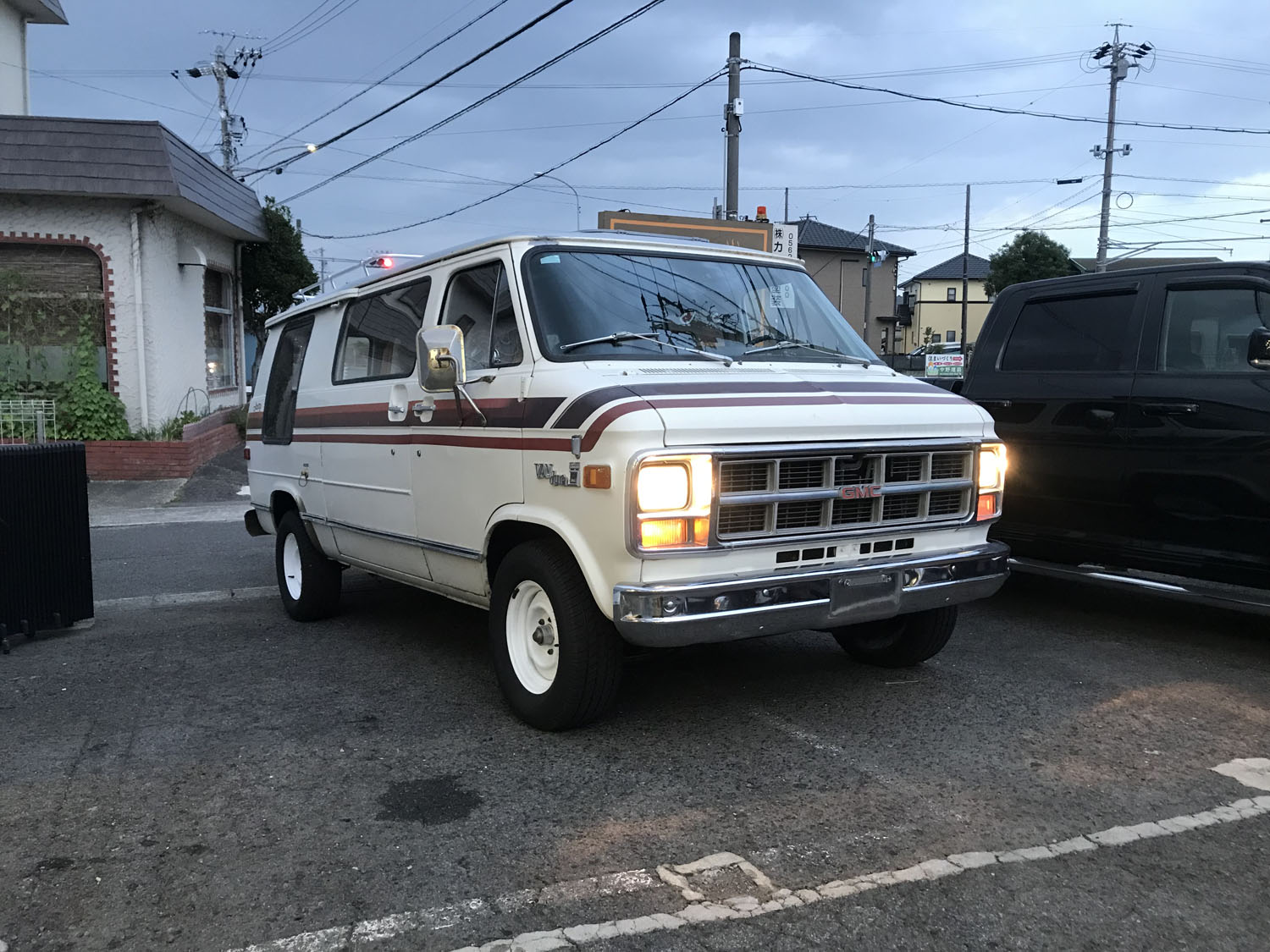 78y GMC バンデューラ 納車準備 ルーフ塗装