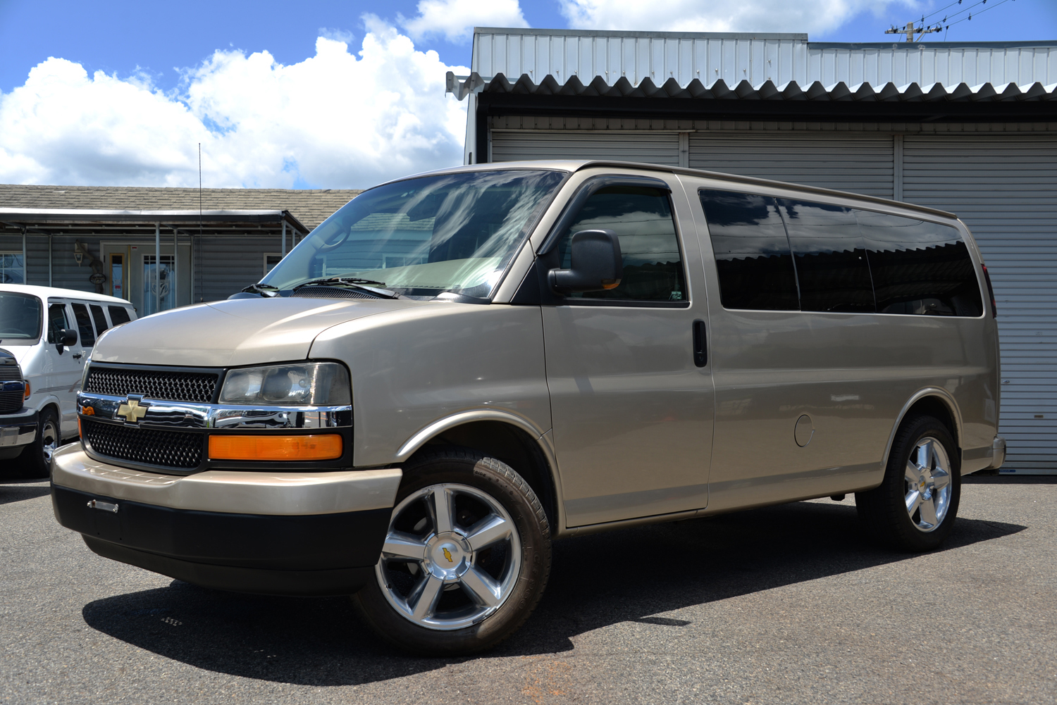 入庫車両 2007y シボレー エクスプレス パッセンジャーRWD CARFAX