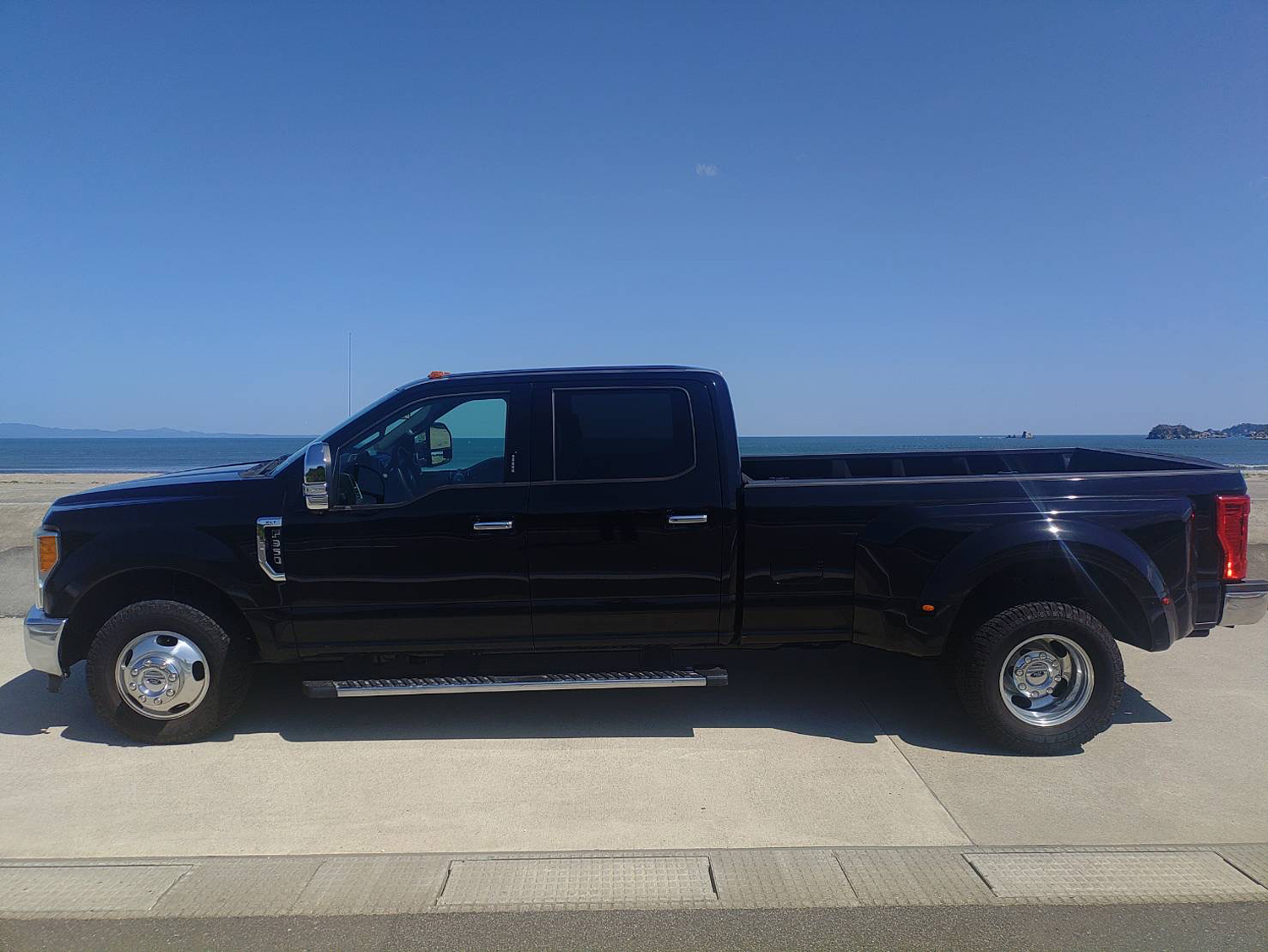 2017y フォード F350 デューリー 6.2Lガソリン 2WD