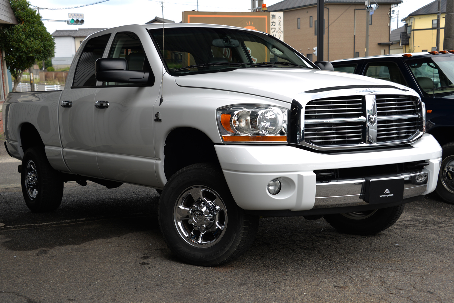 2006年式ダッジラム３５０0 クアッドキャブ カミンズターボディーゼル ララミー 4WD SOLDOUT