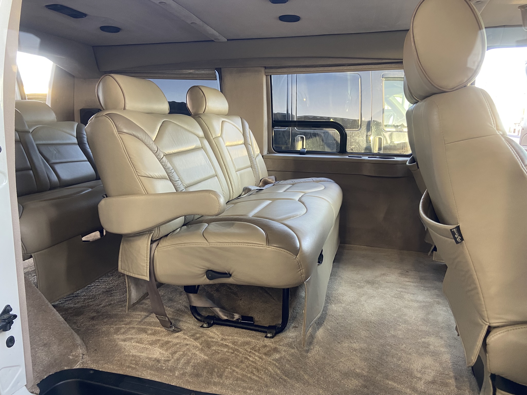 買取り入庫 03y ラムバン ショーティ 新車並行