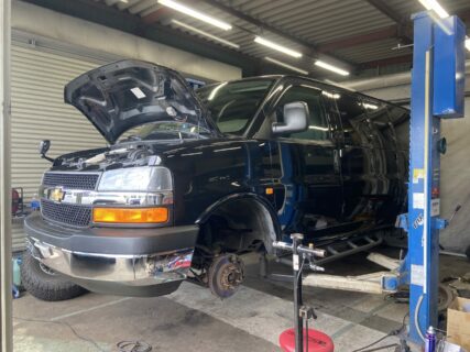 納車 2007y シボレーエクスプレスAWD