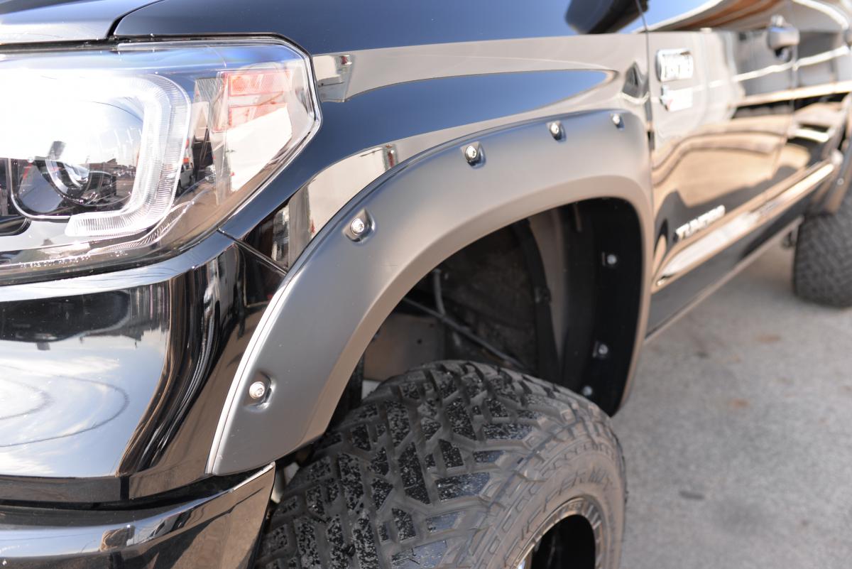 新車並行 2014年式 トヨタ タンドラ クルーマックス SR5 4WD SOLD OUT