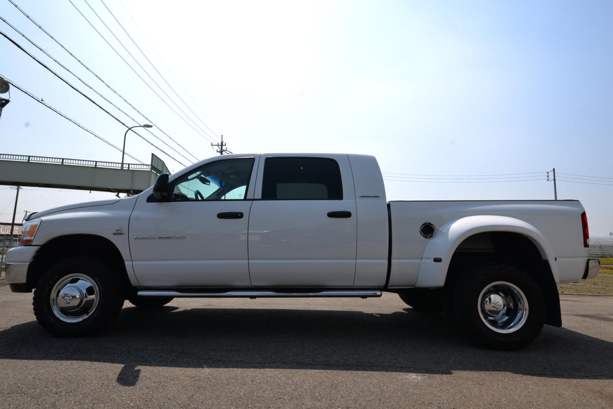 2006年式ダッジラム３５００メガキャブデューリーカミンズターボディーゼル SLT 4WD￥5,000,000 | ダッジ・ジープ・クライスラー専門店  booget