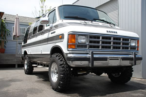 92yramvan4x44